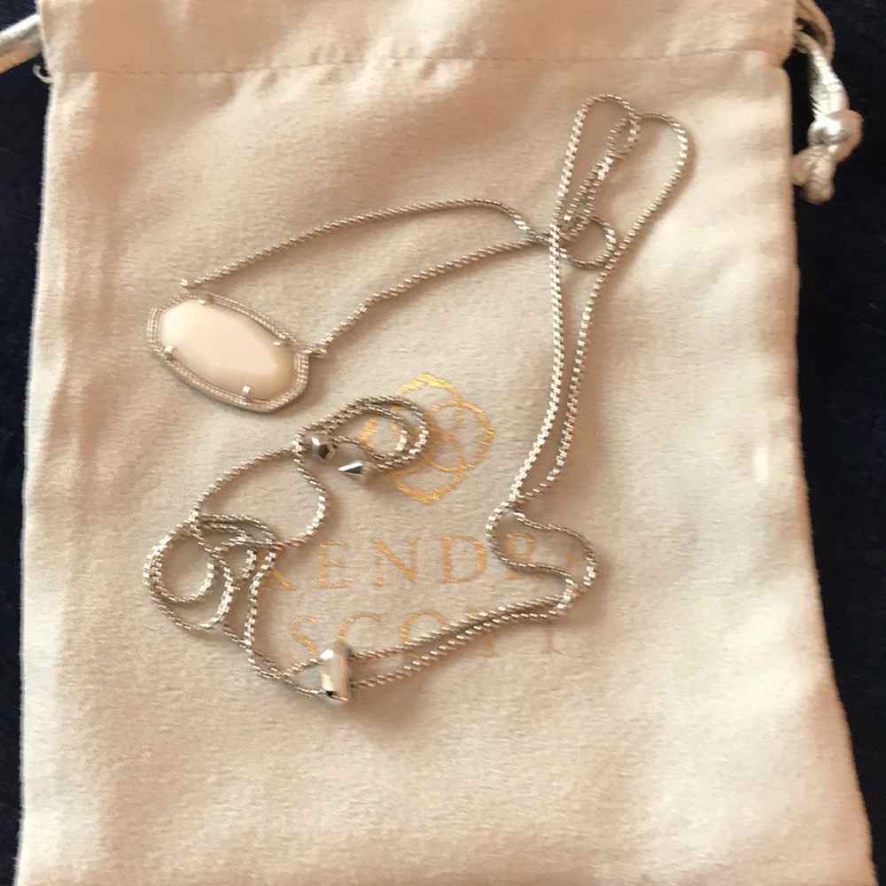 Kendra Scott MOP Delaney